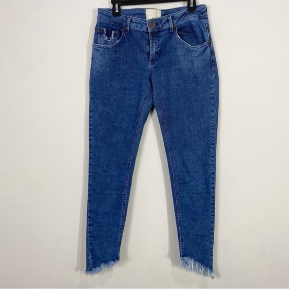 ONE TEASPOON x FREEBIRDS ll Frayed Dolphin Shark Hem Jeans - Picture 5 of 15